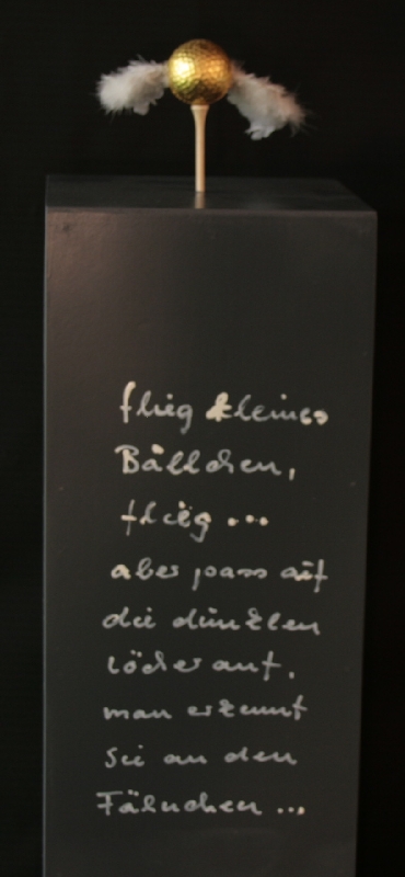 flieg • kleines • goldenes • Bällchen • flieg